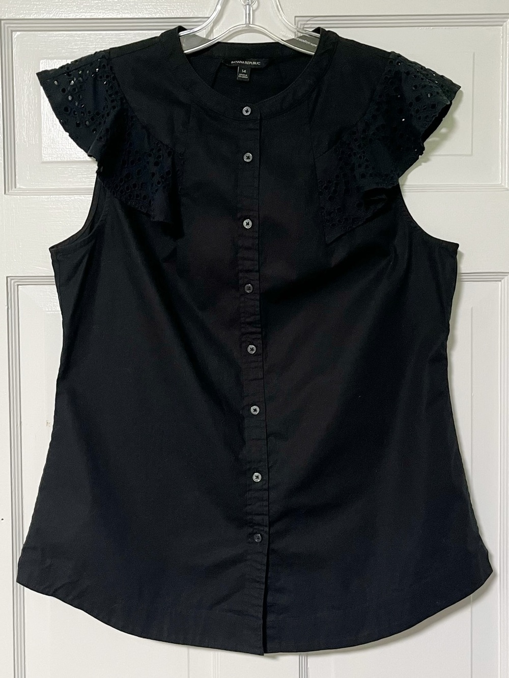 Banana Republic black button-front sleeveless eyelet-trim ruffles blouse